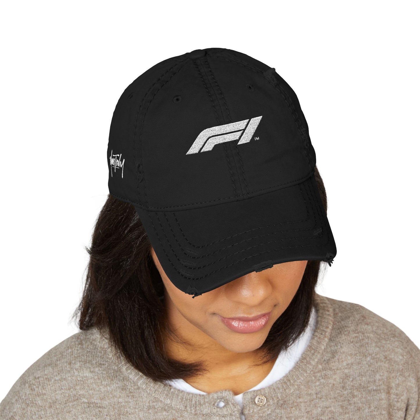 Distressed Dad Hat with F1 Embroidery – Casual Vintage Cap for Racing Fans