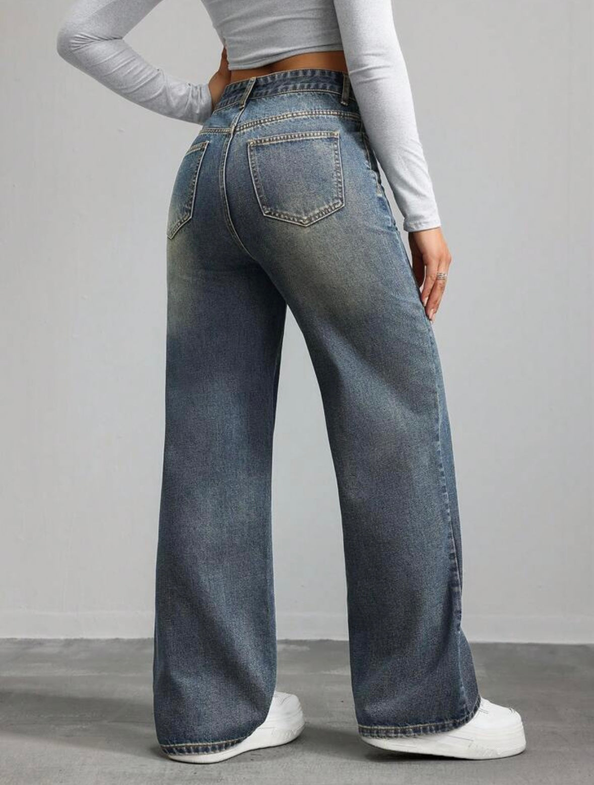Casual Washed Retro Mid-Waist Straight Leg Jeans