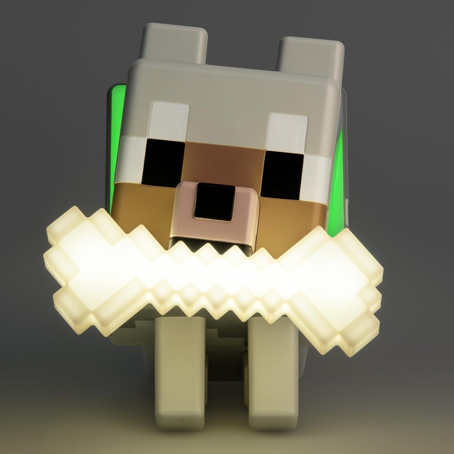 Minecraft Wolf Globuddies 3D Colour Changing Light, Officially Licensed LED Night Lamp, Tap to Change Colour, Gaming Merchandise, Battery Powered